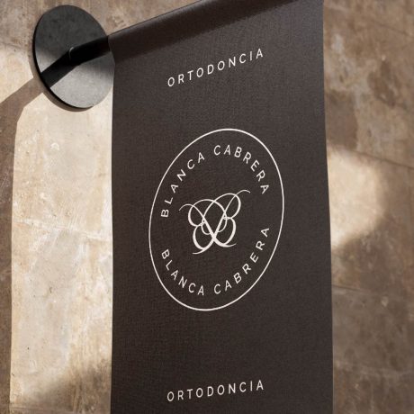 branding_blanca_cabrera_ortodoncia_odontología-logotipo-marca_03_branding_logo_identidad_visual_marca_logotipo_rivex_club_fitness_boutique_manawa_creative